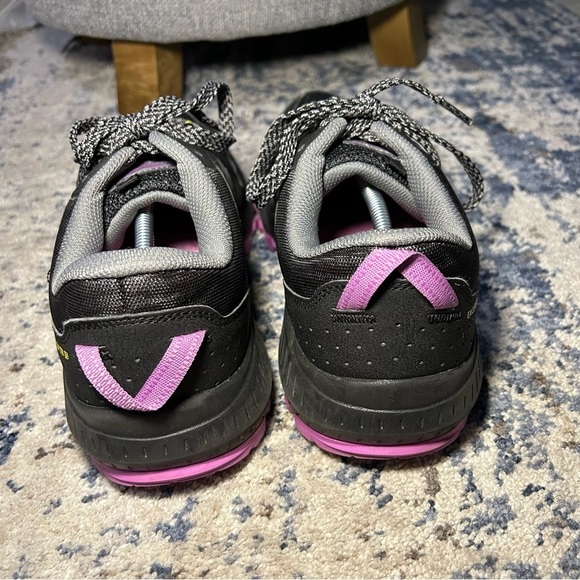 Saucony Black & Purple Excursion Tr1 Trail Running Shoes Size 11 Wide - Picture 7 of 9